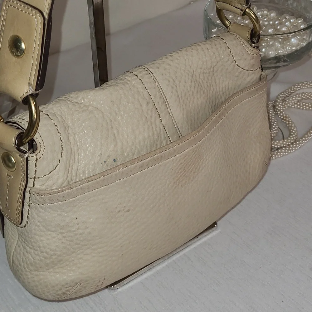Leather Coach shoulder bag - Picture 11 of 11
